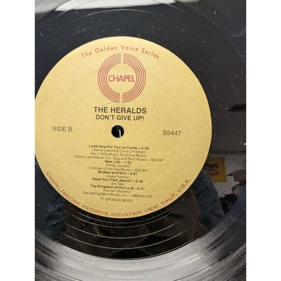 The Heralds Don't Give Up S5447 Chapel Records Vinyl - Picture 12 of 16